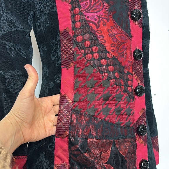 DESIGUAL Patchwork Embroidered Coat – Vibrant & Unique - Picture 4 of 12